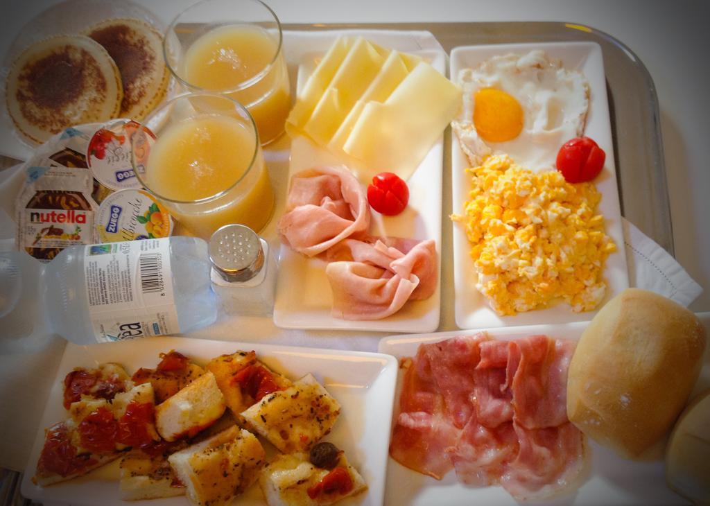 Giovi Relais Bed & Breakfast โปลีญาโนอามาเร ภายนอก รูปภาพ